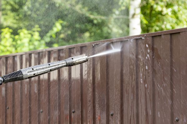 Cost of Vinyl Fence Cleaning in West Lafayette